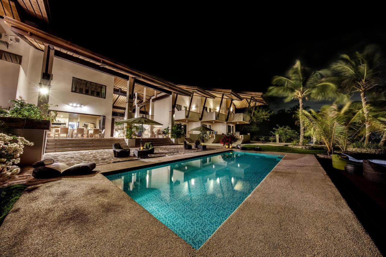 Emoha Dive Resort Santander Kültér fotó